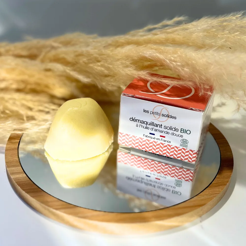 demaquillant solide bio fabrication artisanale lyonnaise très efficace