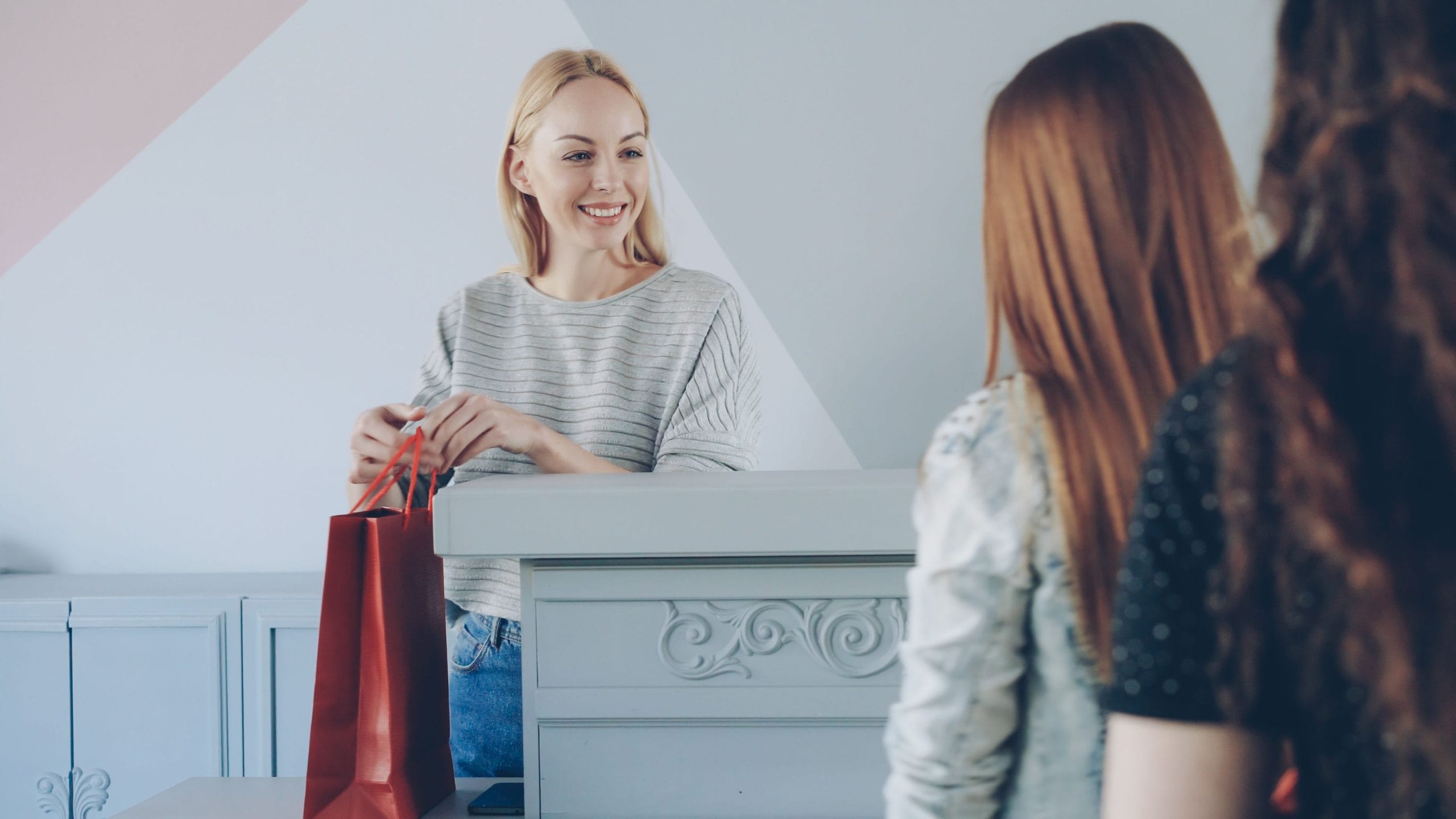 encaissement qui démontre la relation client